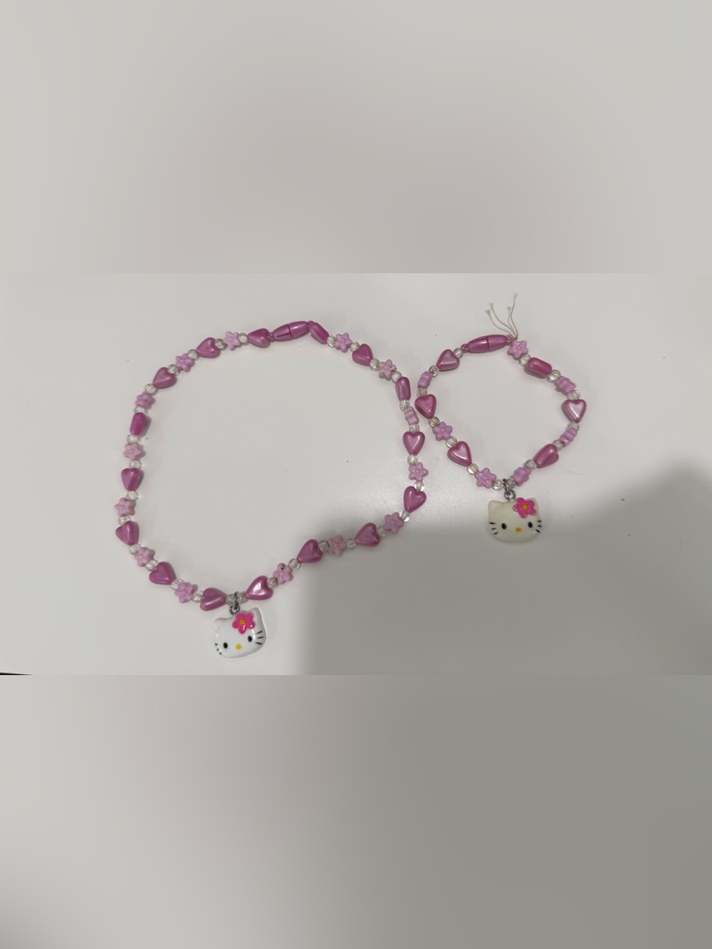 Y2K pink Sanrio hello kitty plastic necklace + bracelet set